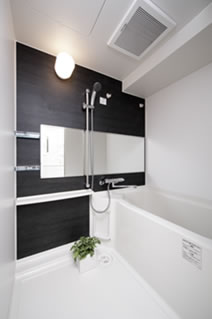 �o�X���[��