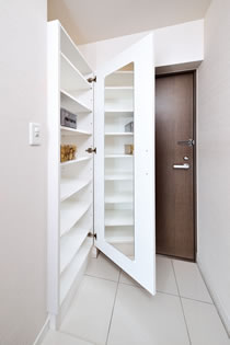 シューズボックス