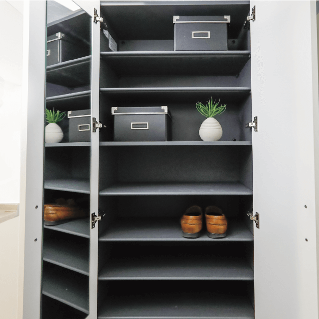 シューズボックス